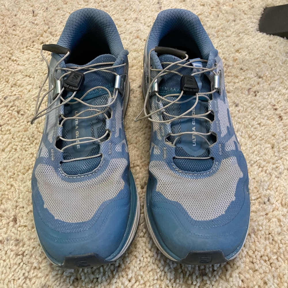 Salomon Ultra Glide Size 7.5
